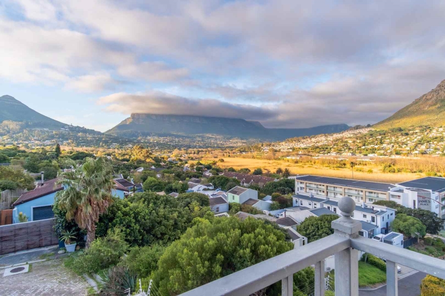 To Let 1 Bedroom Property for Rent in Beach Estate Western Cape